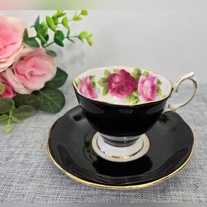 Vintage‎ Royal Albert Black Cabbage Rose Old English Rose Teacup & Saucer